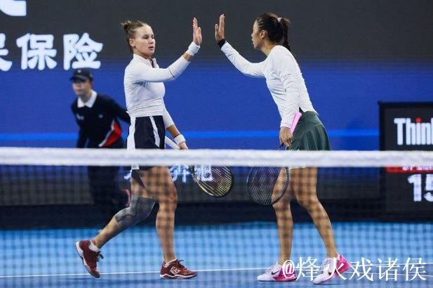 中网高芙穆霍娃会师女单决赛 詹皓晴组合女双争冠