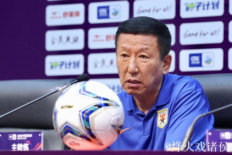 足协杯成“救命稻草” 泰山“主攻”的不应是裁判 足协杯成“救命稻草” 泰山“主攻”的不应是裁判