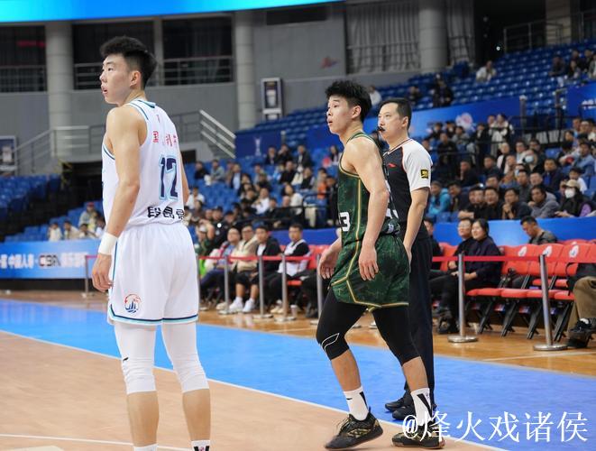 俱乐部杯-米奇26+17青岛胜同曦 林崴19分 俱乐部杯-米奇26+17青岛胜同曦 林崴19分